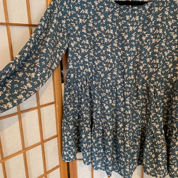 Maurices blue floral peasant blouse - Picture 7 of 10